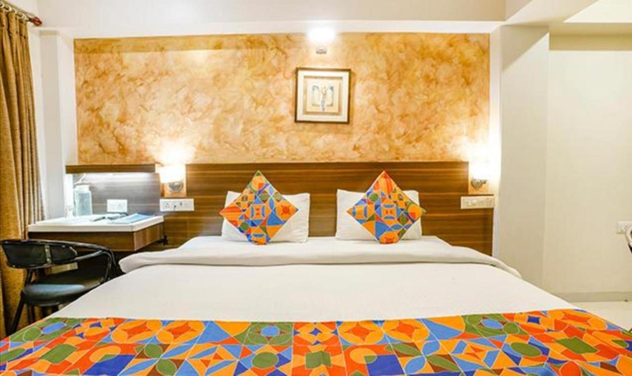 Srikrishna Paradise Hotel Thane Navi Mumbai 外观 照片