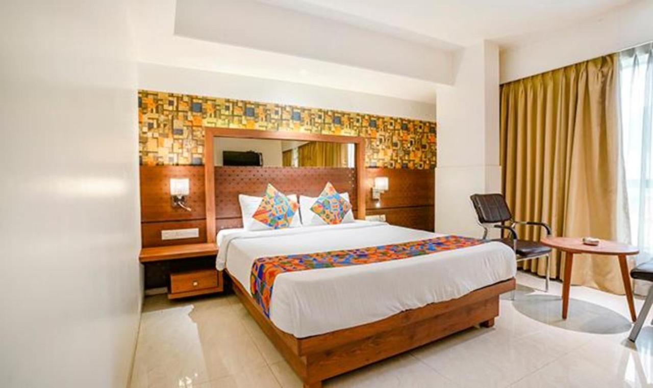 Srikrishna Paradise Hotel Thane Navi Mumbai 外观 照片