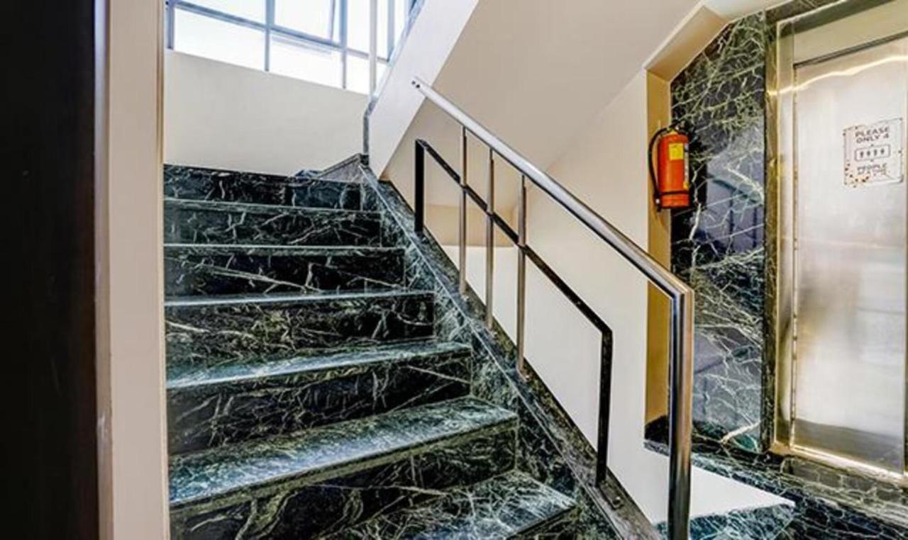 Srikrishna Paradise Hotel Thane Navi Mumbai 外观 照片