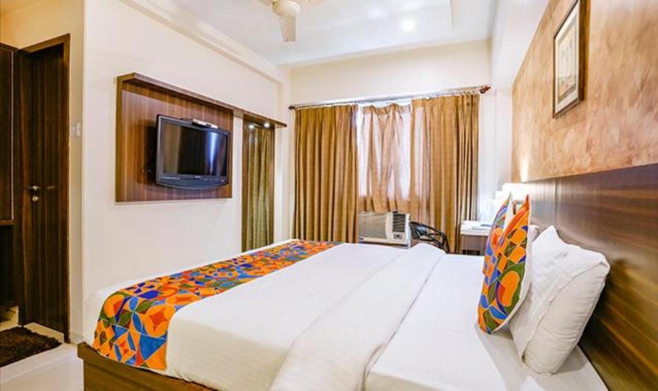 Srikrishna Paradise Hotel Thane Navi Mumbai 外观 照片